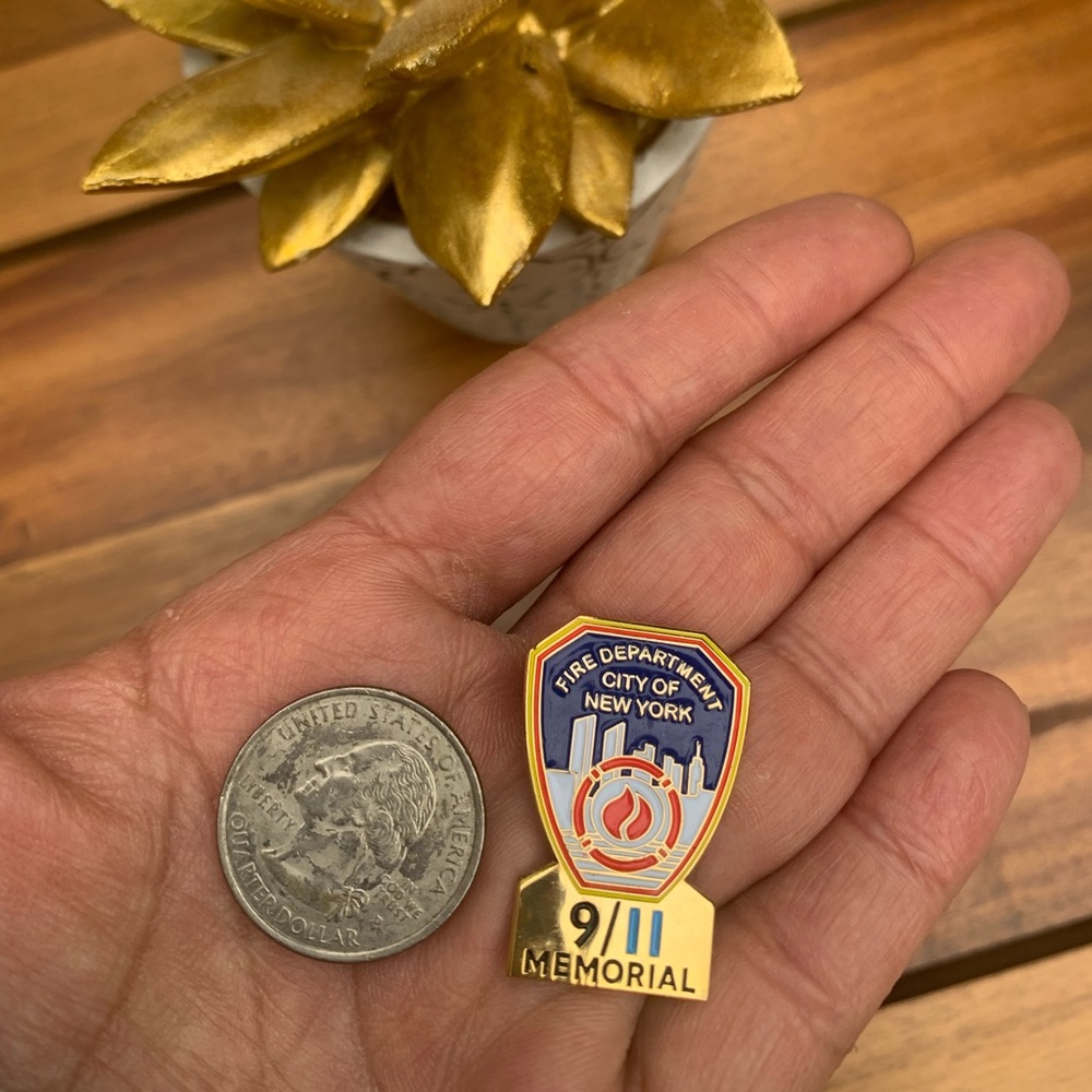 9/11 Memorial Pin 🚒